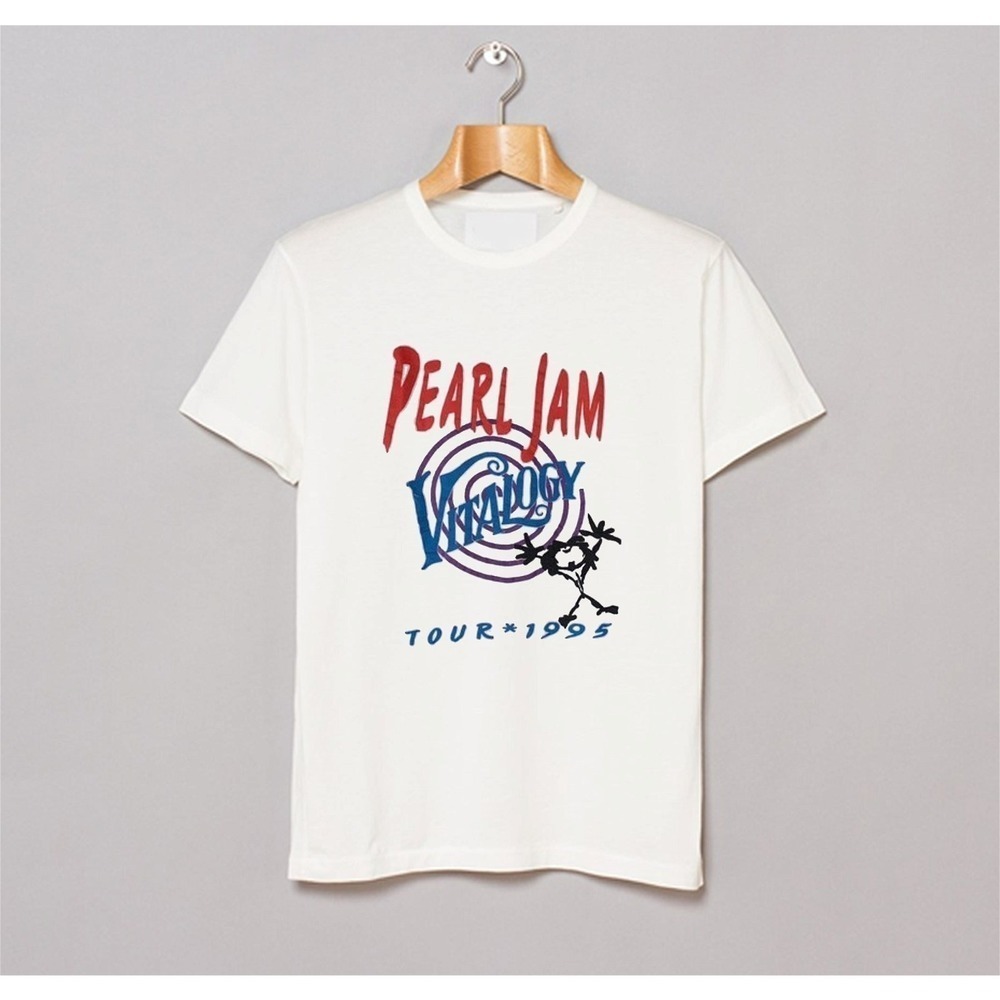 Get It Now Pearl Jam Vitalogy Album Retro Tshirt Gift s